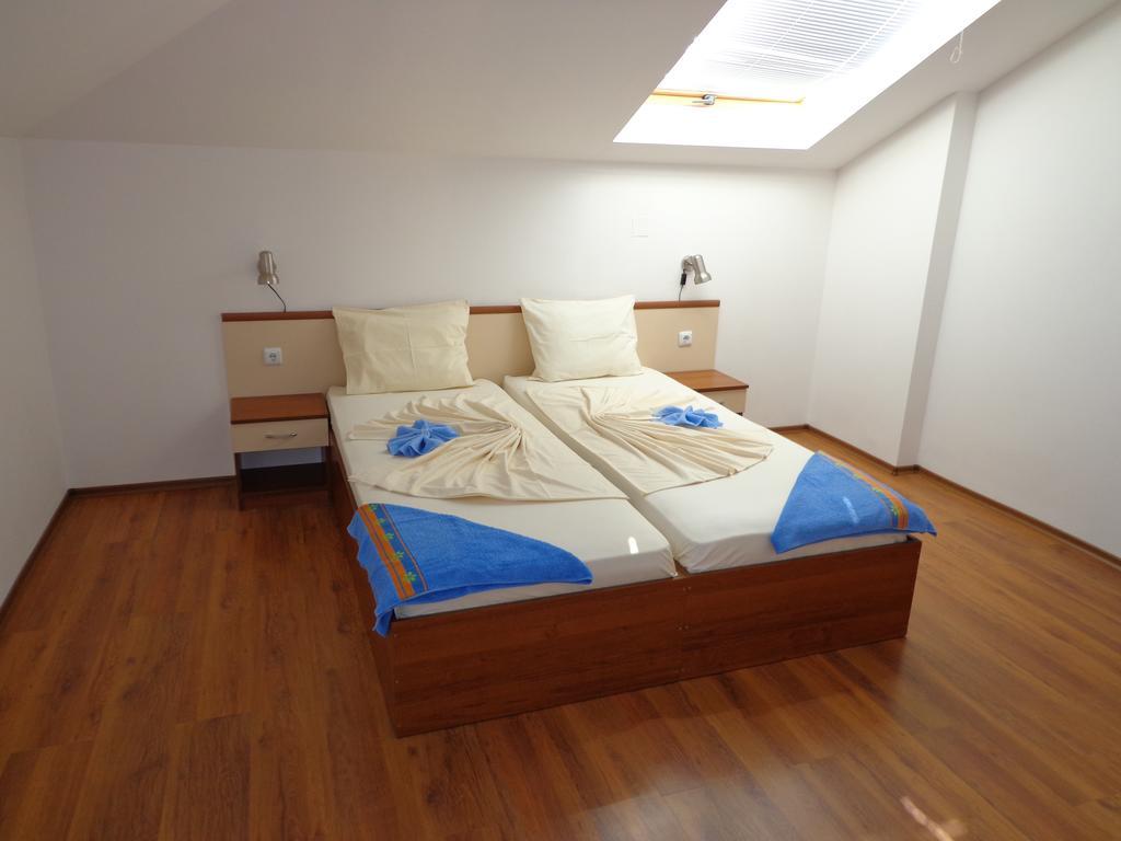 Via Pontica Apartment
